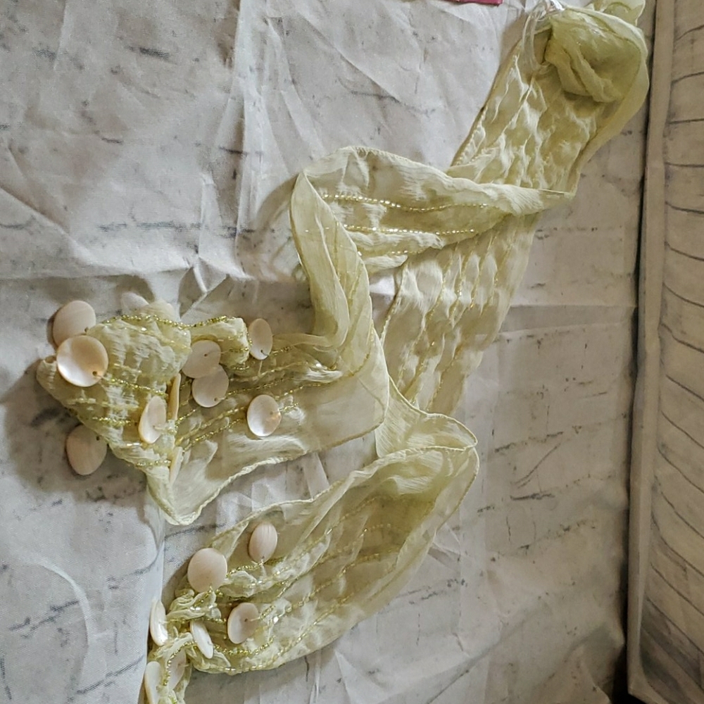 Shell scarf / belt